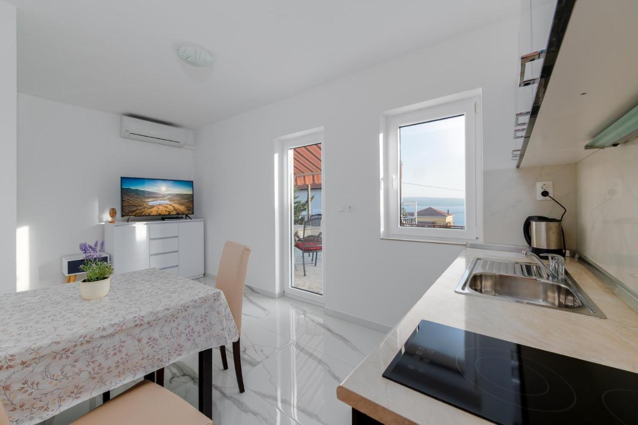 Apartments Melita Crikvenica Eksteriør bilde